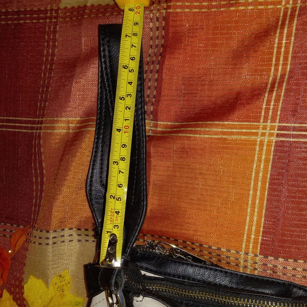 Authentic  Jessica Simpson Purse 👛😍 - Picture 14 of 14
